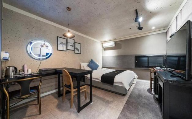 Ilsan Blanc Motel Goyang Exterior photo