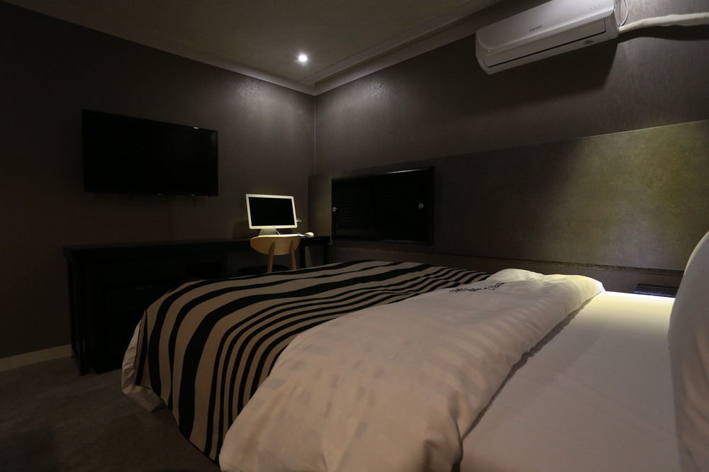 Ilsan Blanc Motel Goyang Exterior photo